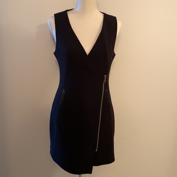 Dolce Vita Orly Asymmetrical Zip Dress - Picture 3 of 5